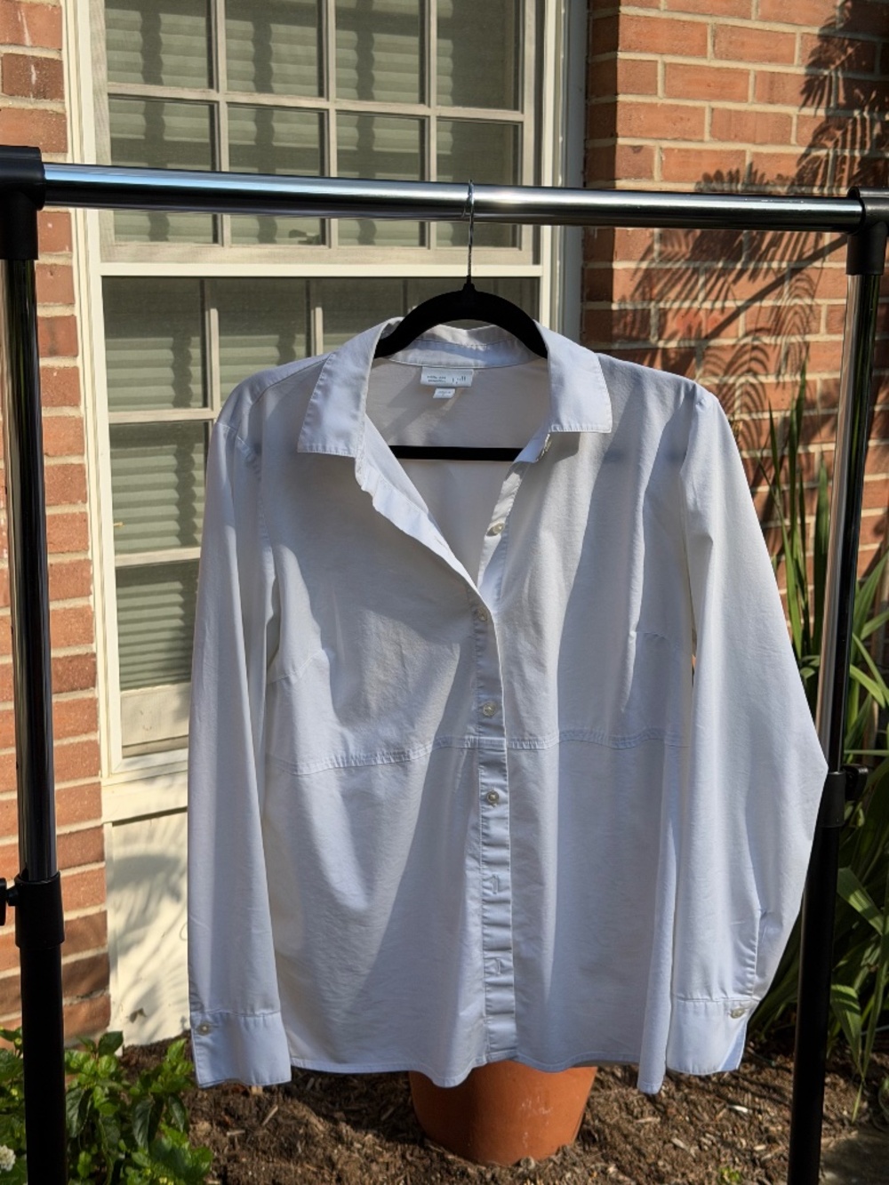J Jill White Button-Down Longsleeve Collared Shirt (S)